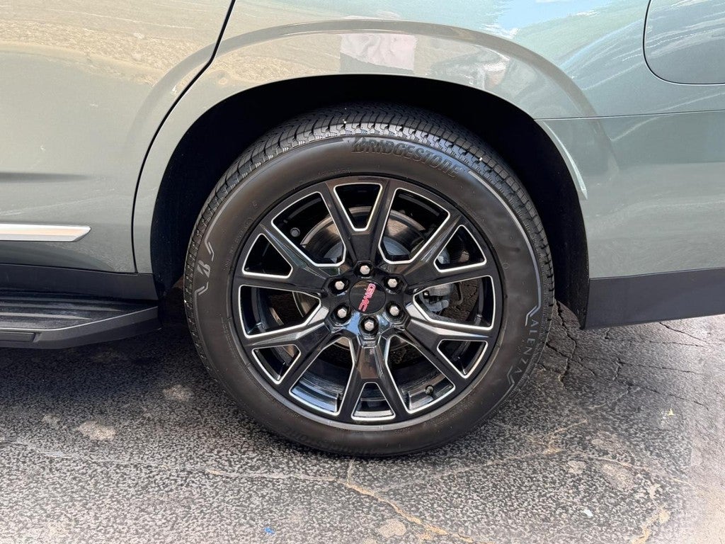 2023 GMC Yukon 4WD 4dr Denali