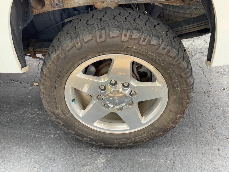 2013 GMC Sierra 2500HD 4WD Crew Cab 153.7" Denali