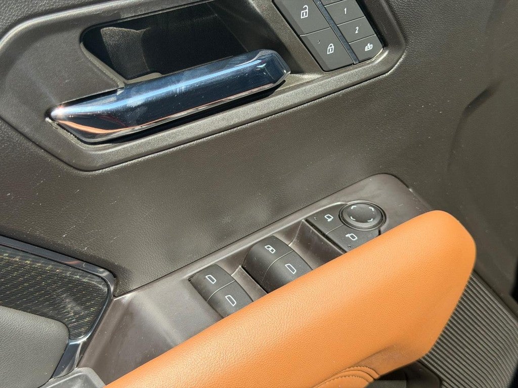 2023 GMC Canyon 4WD Crew Cab AT4