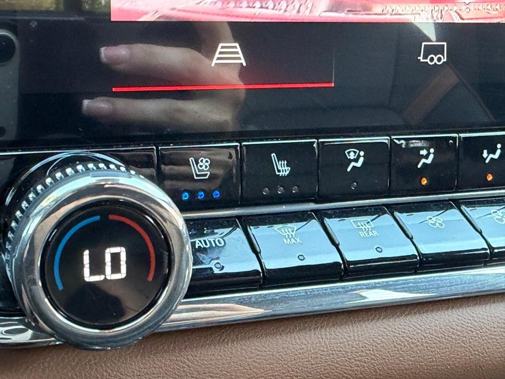 2023 GMC Canyon 4WD Crew Cab AT4