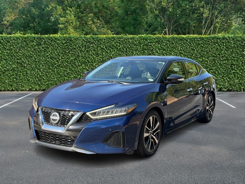 2023 Nissan Maxima SL Sedan