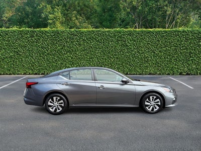 2022 Nissan Altima 2.5 S Sedan
