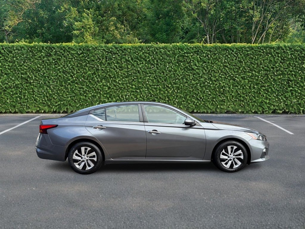 2022 Nissan Altima 2.5 S Sedan