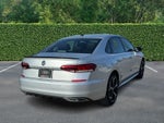 2020 Volkswagen Passat 2.0T R-Line Auto