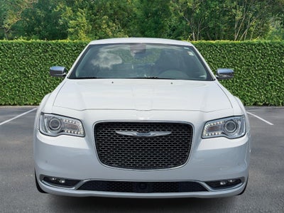 2021 Chrysler 300 Touring L RWD