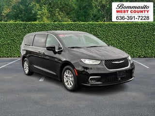 2024 Chrysler Pacifica Touring L FWD