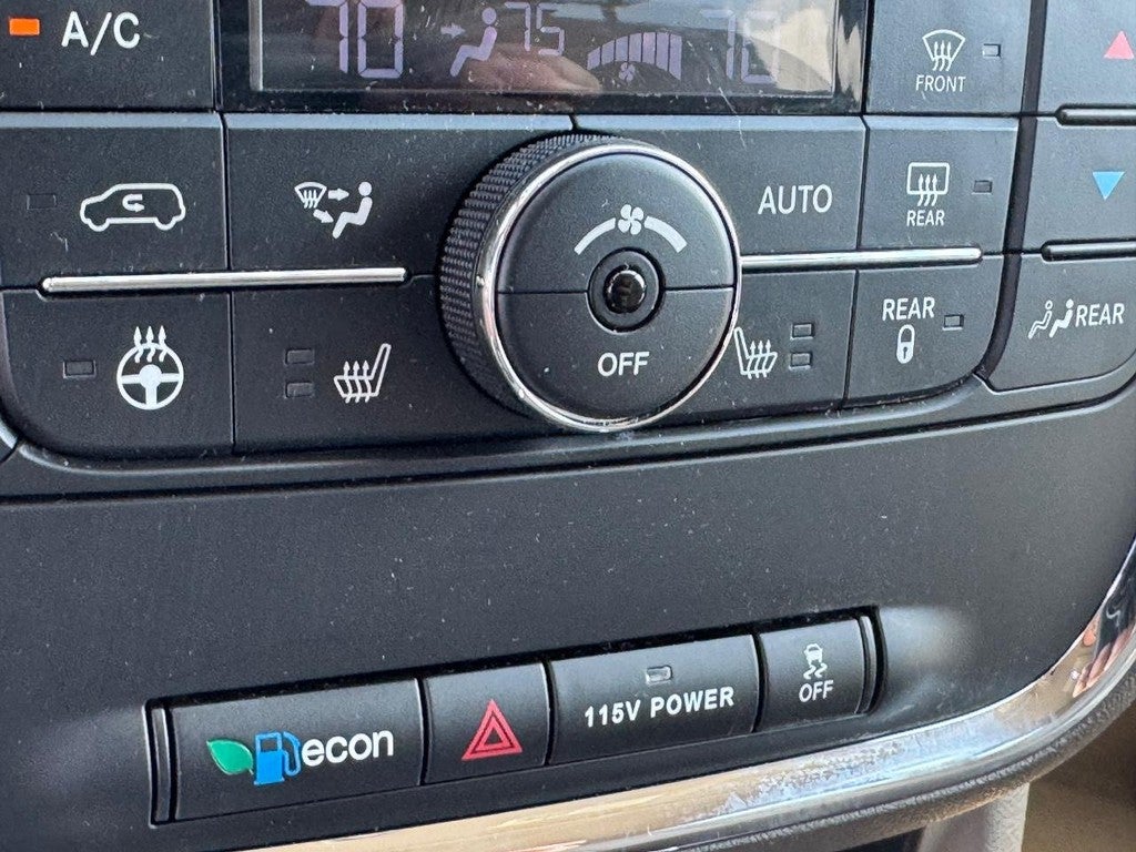 2015 Chrysler Town & Country 4dr Wgn Touring-L