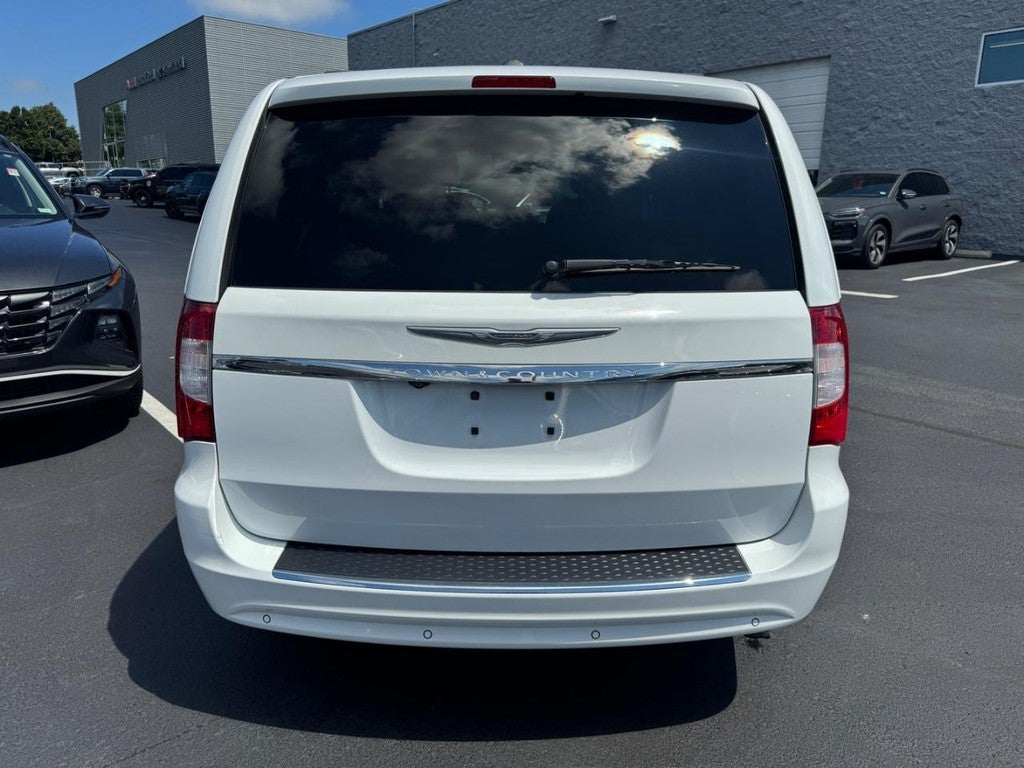 2015 Chrysler Town & Country 4dr Wgn Touring-L