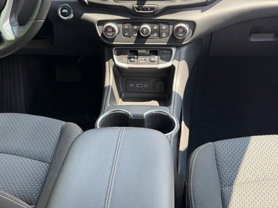 2022 GMC Terrain FWD 4dr SLE