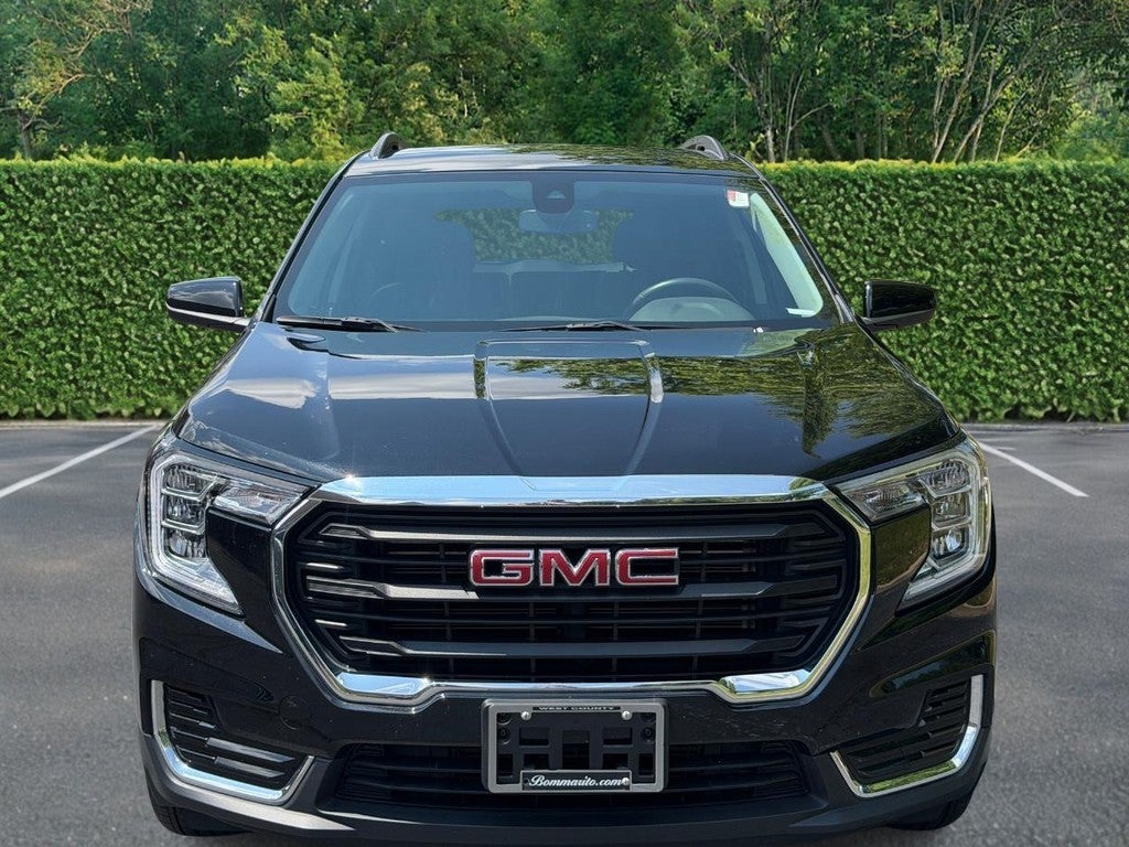 2022 GMC Terrain FWD 4dr SLE