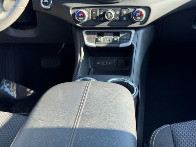 2022 GMC Terrain FWD 4dr SLE