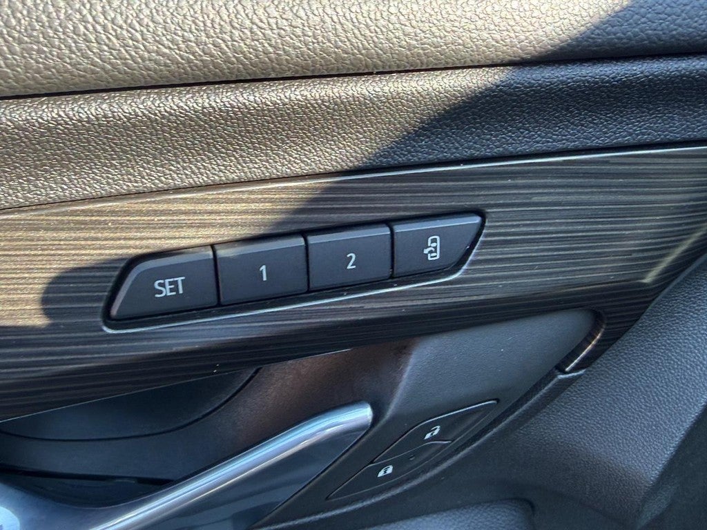 2023 GMC Terrain FWD 4dr SLT