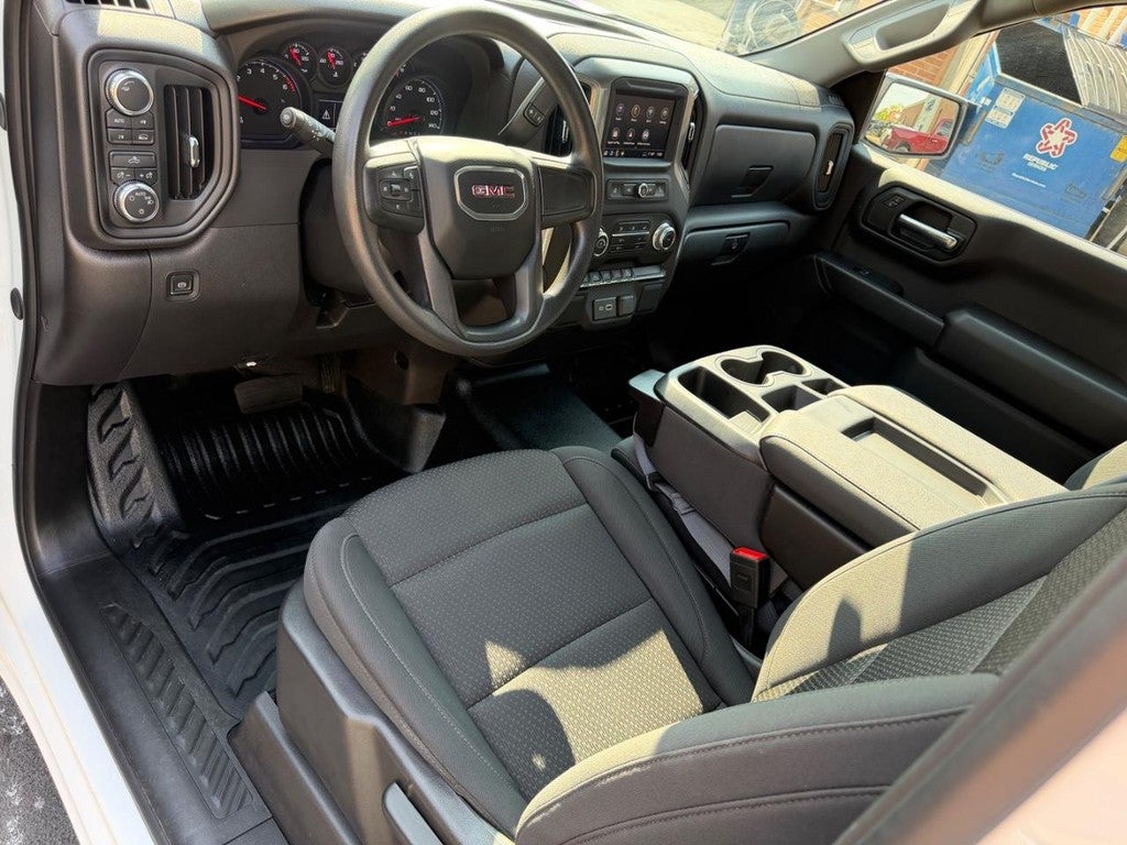 2024 GMC Sierra 1500 4WD Reg Cab 126" Pro