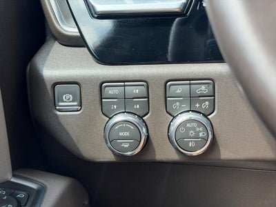 2026 GMC Sierra 1500 4WD Crew Cab 147" SLT