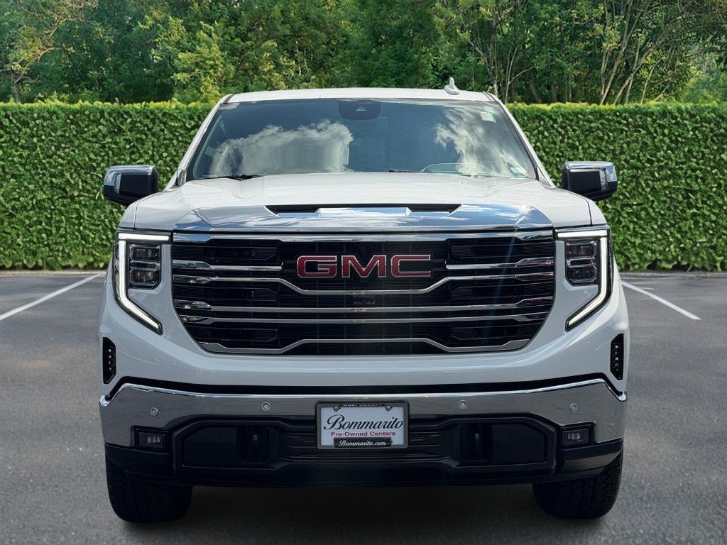 2026 GMC Sierra 1500 4WD Crew Cab 147" SLT