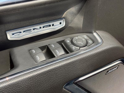 2023 GMC Sierra 1500 4WD Crew Cab 147" Denali