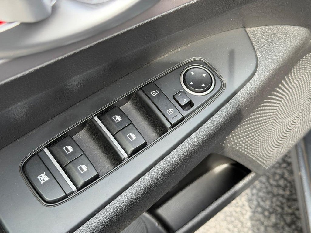 2024 Kia Forte LXS IVT