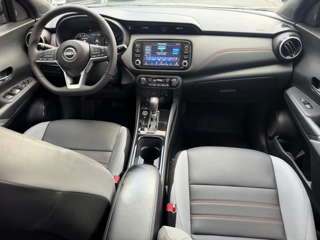 2024 Nissan Kicks SR FWD