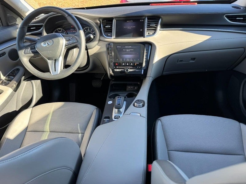 2025 INFINITI QX50 LUXE AWD