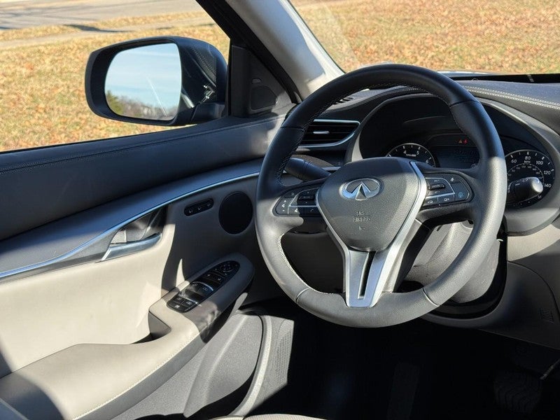 2025 INFINITI QX50 LUXE AWD