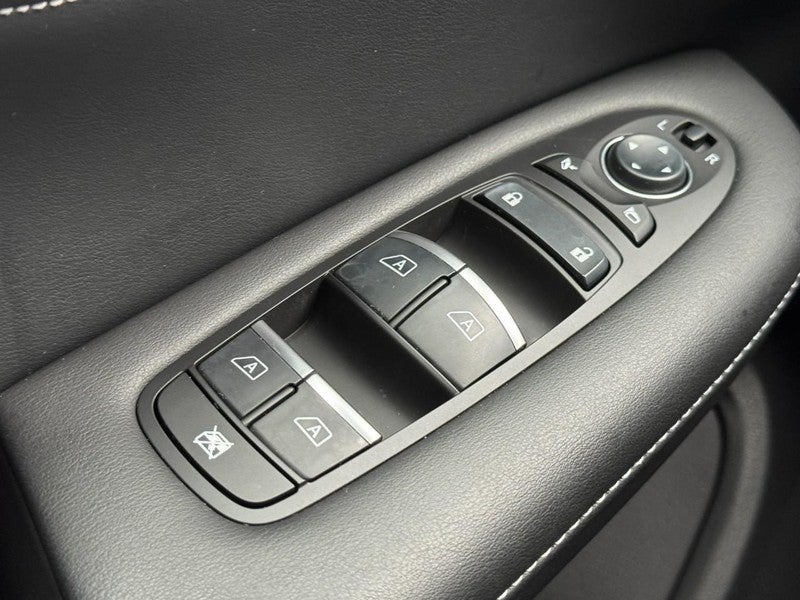 2023 INFINITI QX55 LUXE AWD