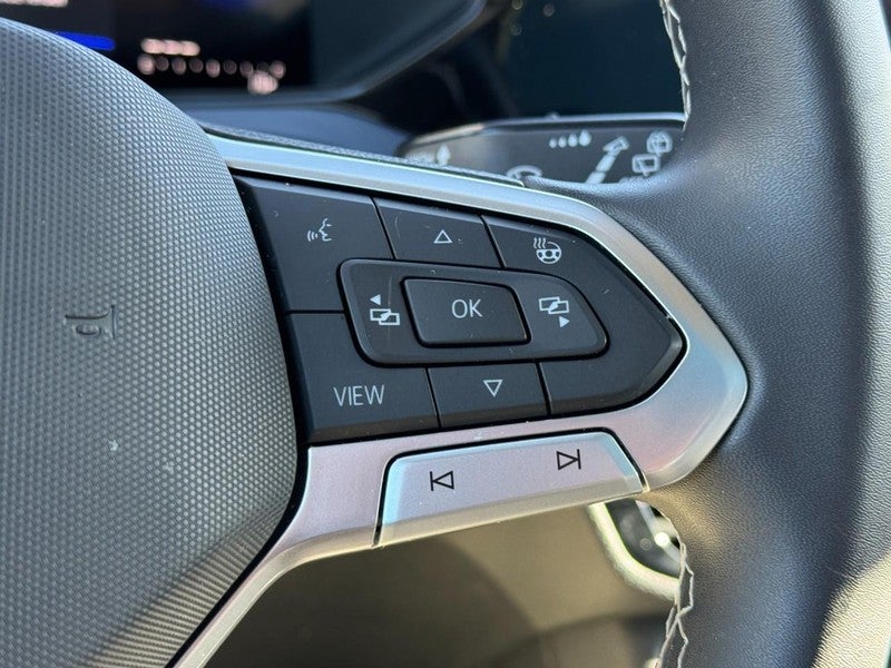 2023 Volkswagen Taos SE 4MOTION