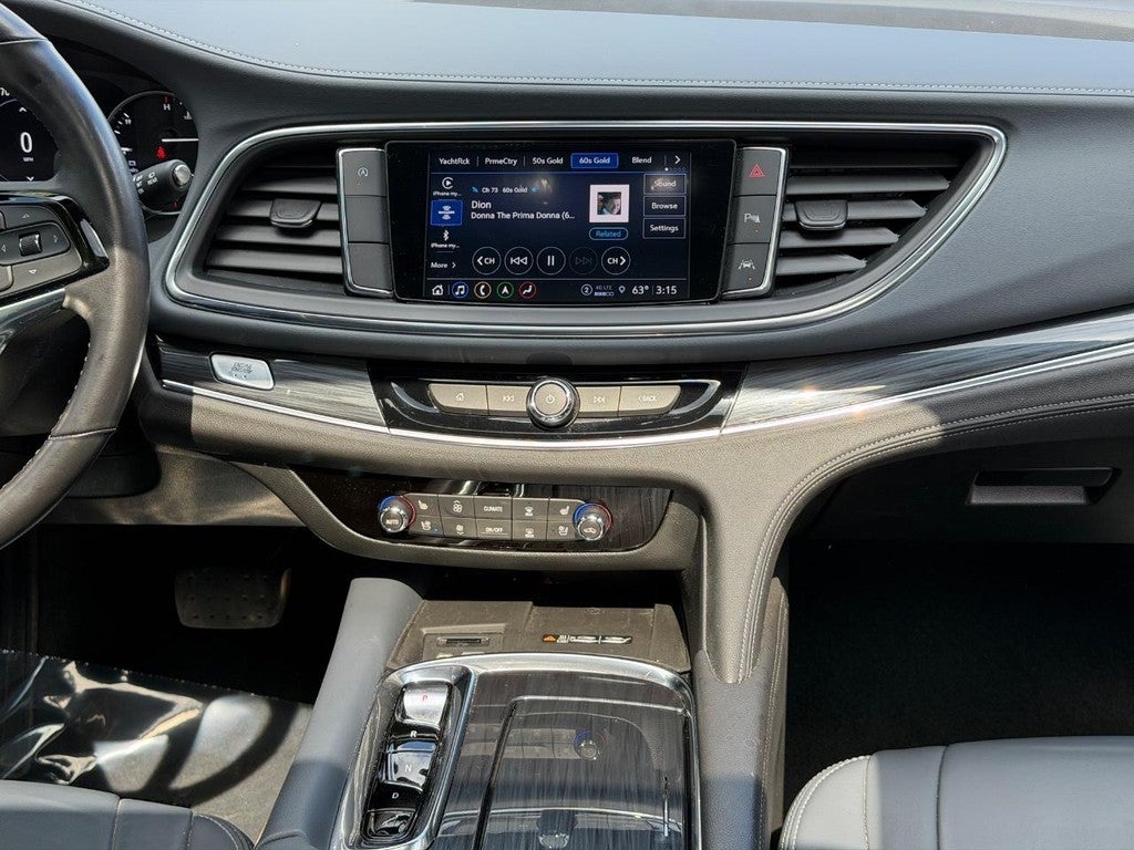 2022 Buick Enclave FWD 4dr Premium