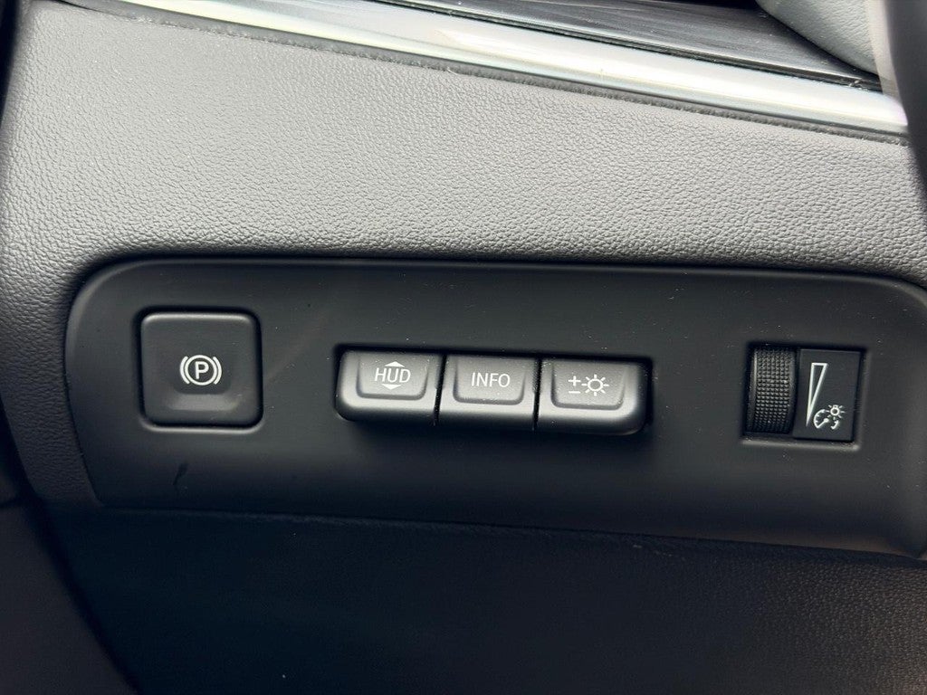 2022 Buick Enclave FWD 4dr Premium
