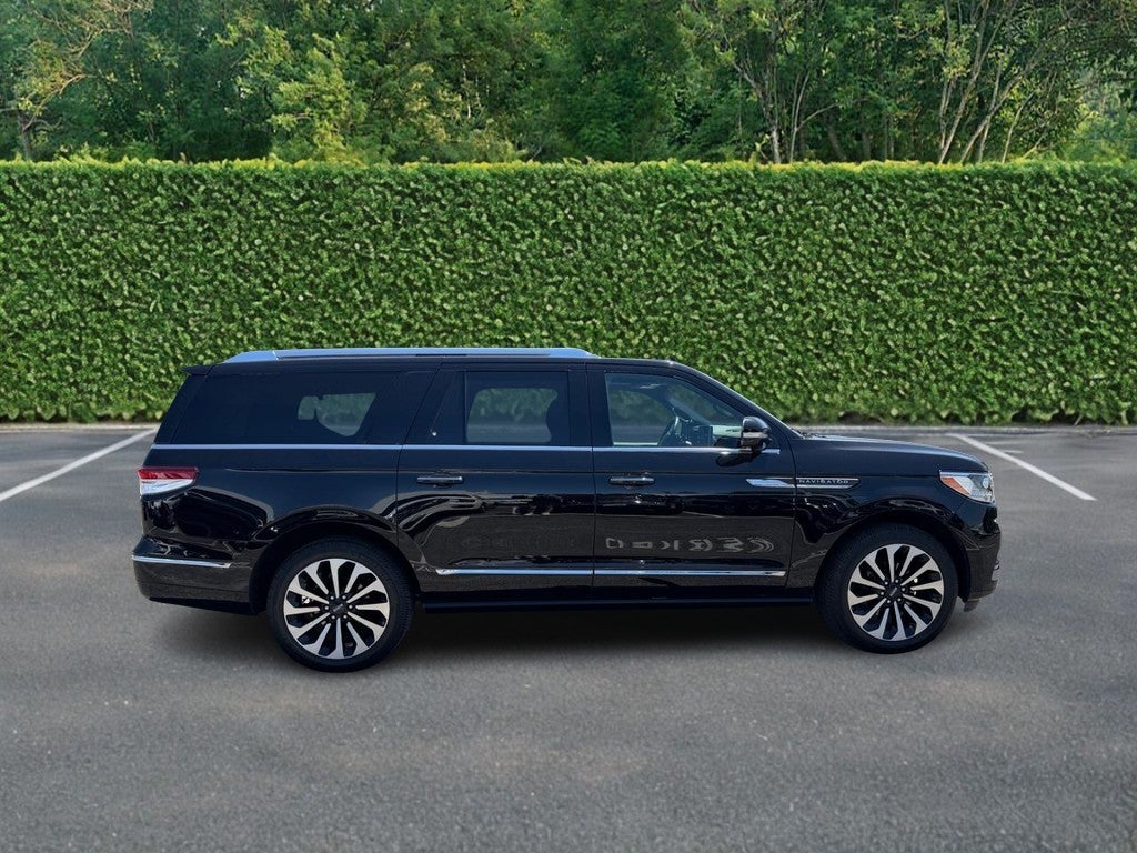 2022 Lincoln Navigator L Reserve 4x4