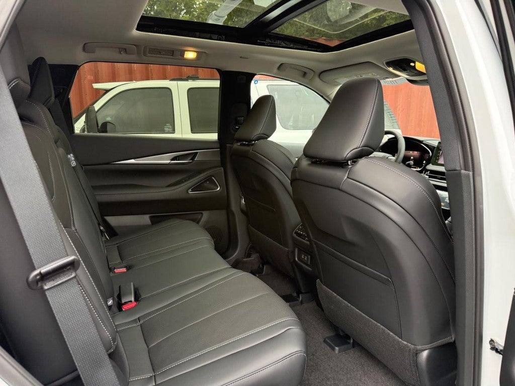 2027 INFINITI QX60 LUXE FWD