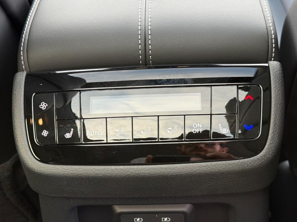 2027 INFINITI QX60 LUXE FWD