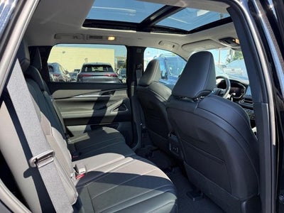 2027 INFINITI QX60 LUXE FWD