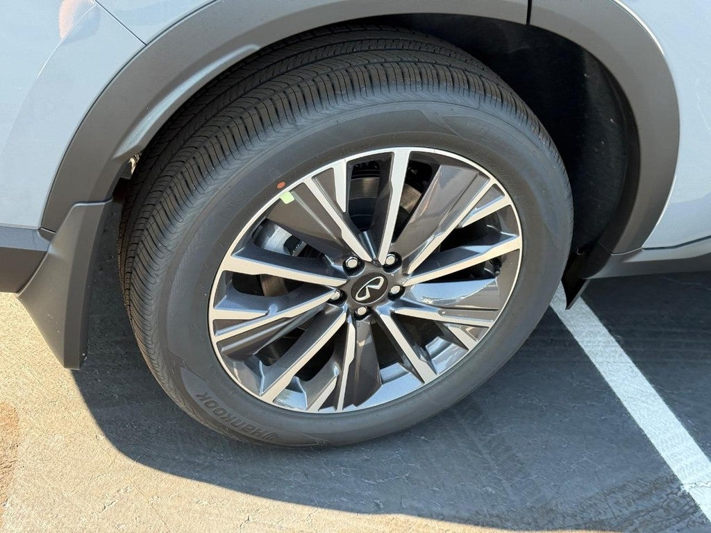 2027 INFINITI QX60 LUXE AWD