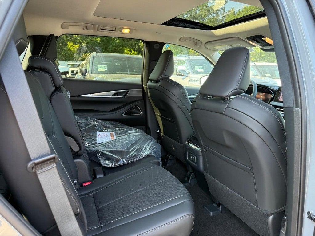 2027 INFINITI QX60 LUXE AWD