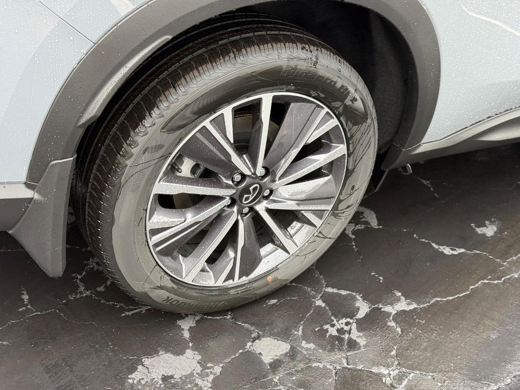 2027 INFINITI QX60 LUXE AWD