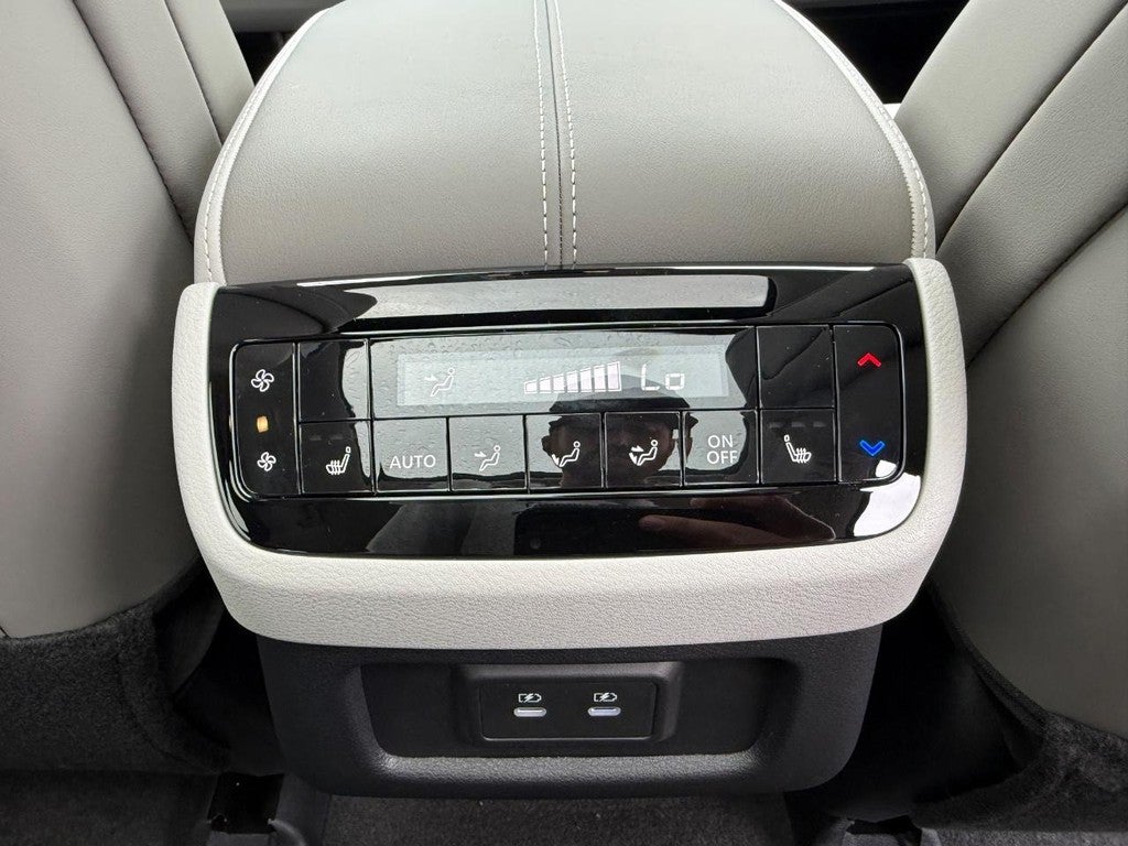 2027 INFINITI QX60 LUXE AWD