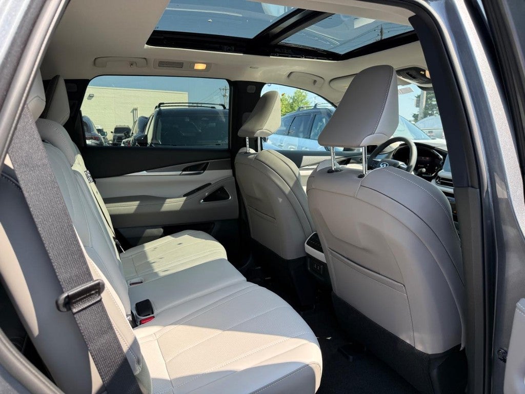 2027 INFINITI QX60 LUXE AWD