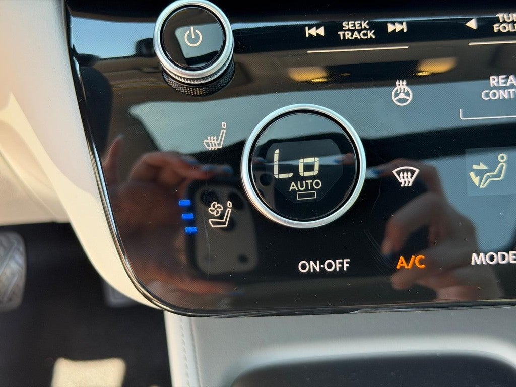 2026 INFINITI QX60 LUXE AWD