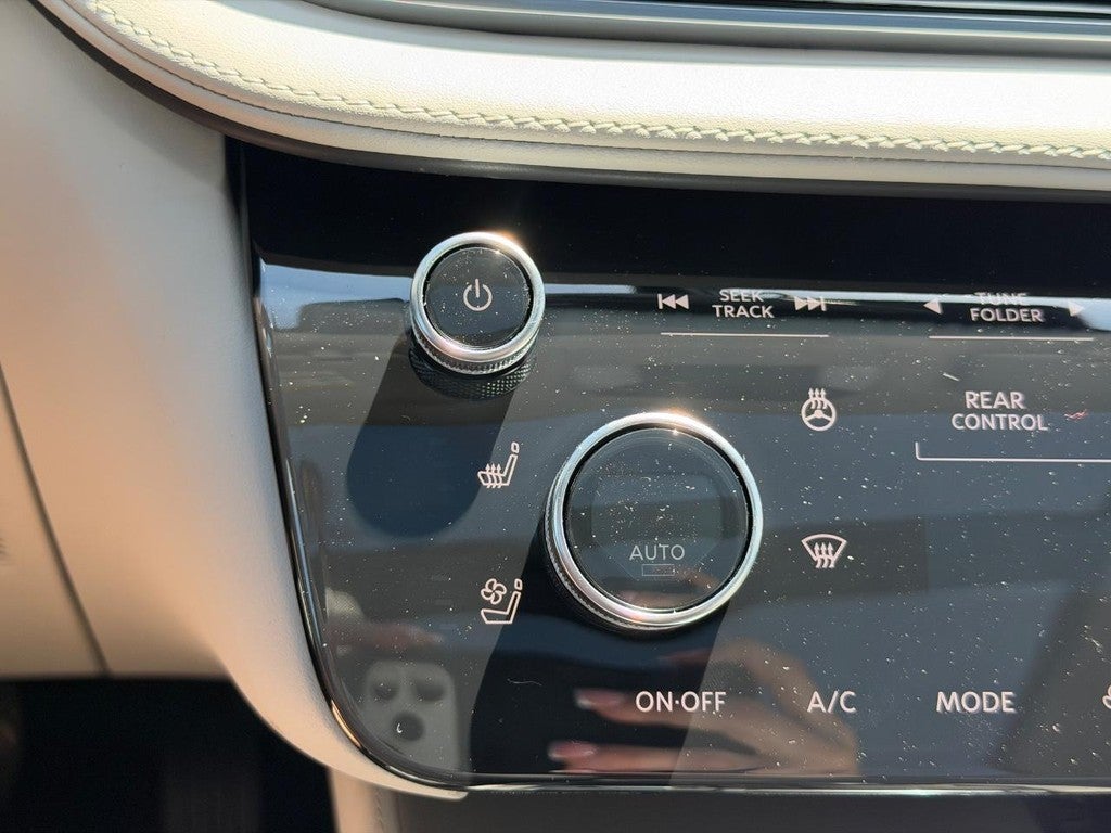 2026 INFINITI QX60 LUXE AWD