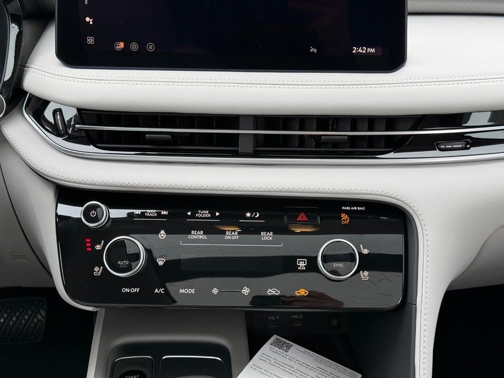 2026 INFINITI QX60 LUXE AWD