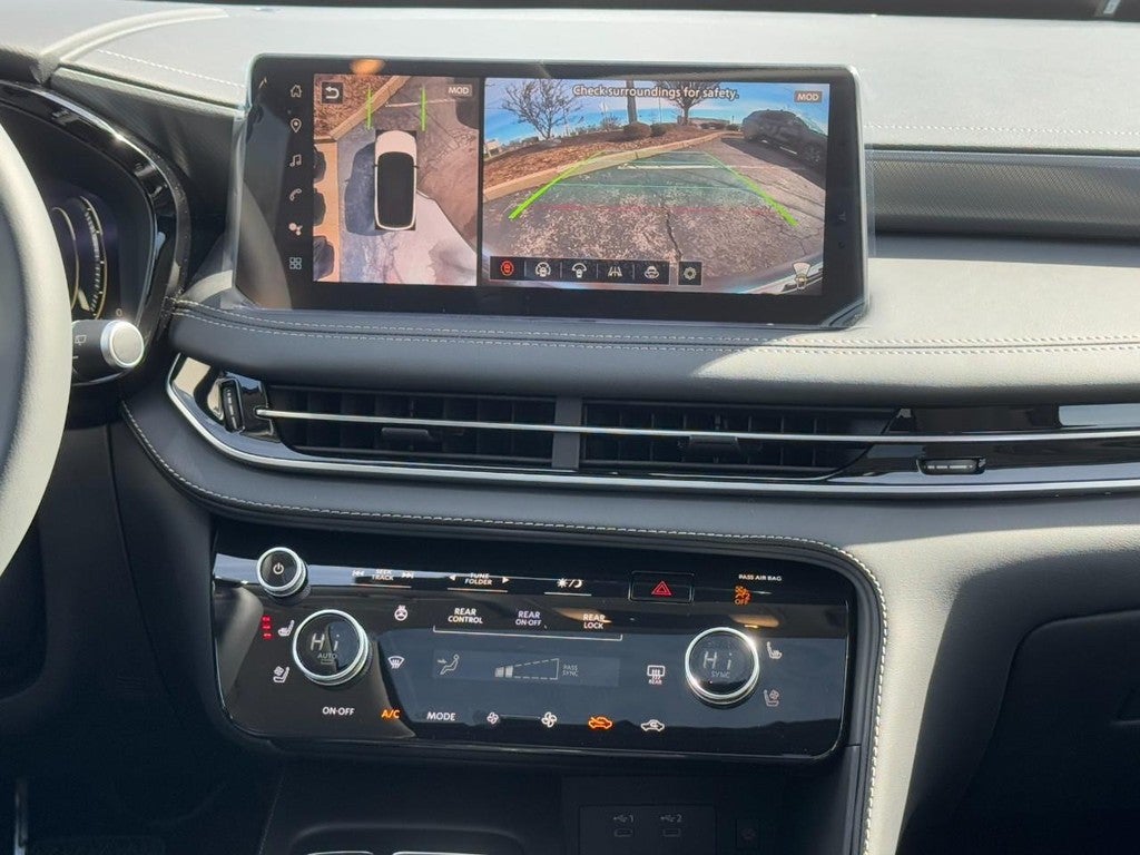 2026 INFINITI QX60 LUXE AWD