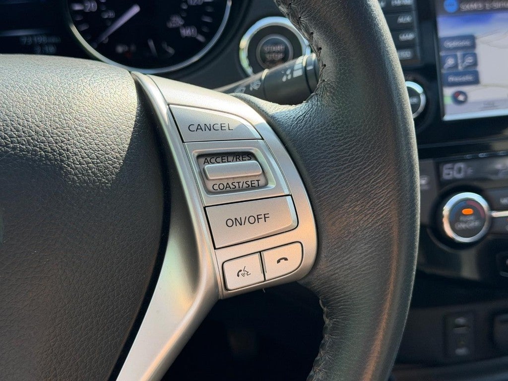 2016 Nissan Rogue AWD 4dr SL