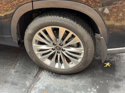 2023 Toyota Highlander AWD (Natl)