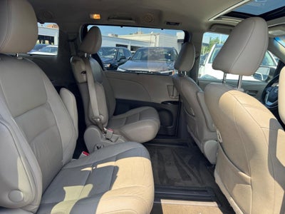 2015 Toyota Sienna 5dr 8-Pass Van XLE FWD (Natl)