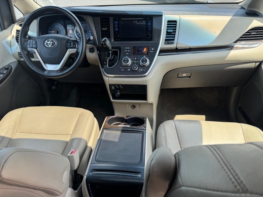 2015 Toyota Sienna 5dr 8-Pass Van XLE FWD (Natl)