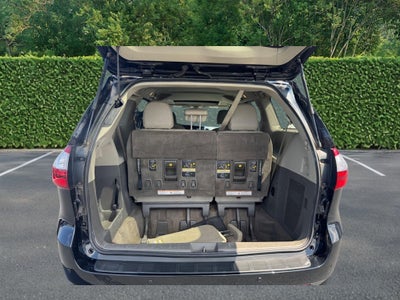 2015 Toyota Sienna 5dr 8-Pass Van XLE FWD (Natl)