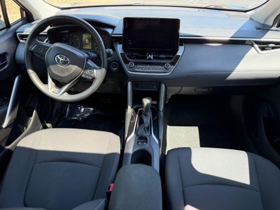 2023 Toyota Corolla Cross LE 4WD (Natl)