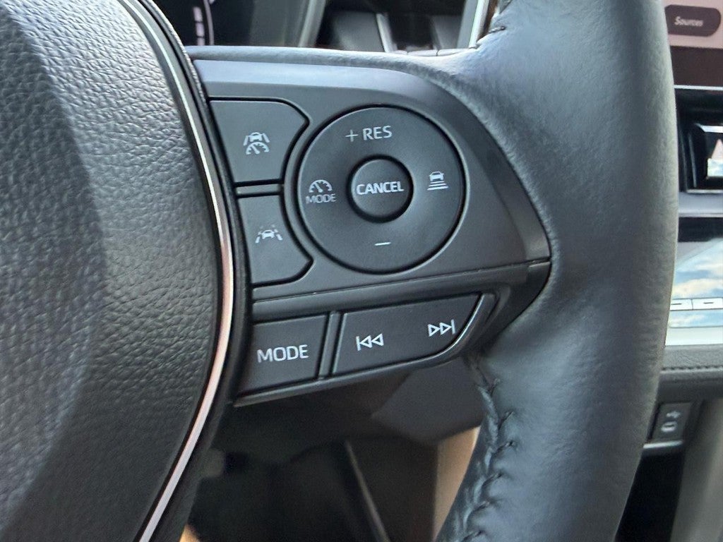 2024 Toyota Corolla Cross Hybrid XSE 4WD (Natl)