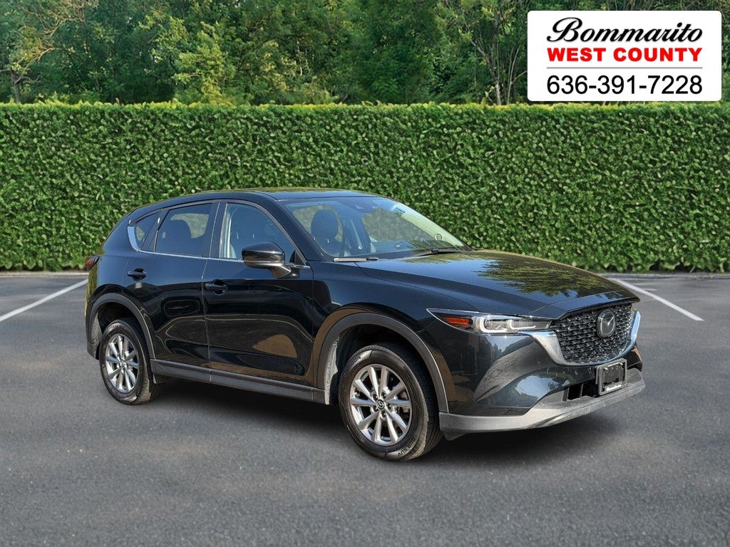 2023 Mazda CX-5 S Select Package Auto AWD's photo