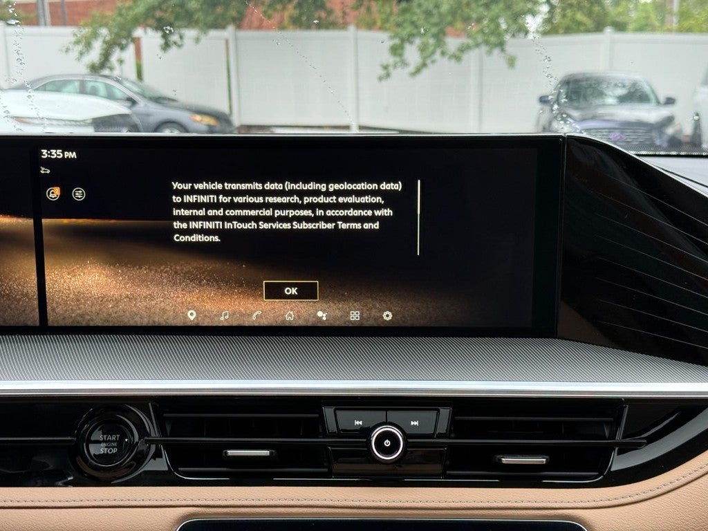 2027 INFINITI QX80 LUXE AWD